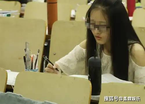 2021年麻继钢被执行死刑,细节透露,临刑前戴镣铐笑着抽完2根烟