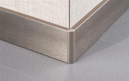 9 年砖工透露:装修时踢脚线选啥材料最佳?绝非瓷砖!