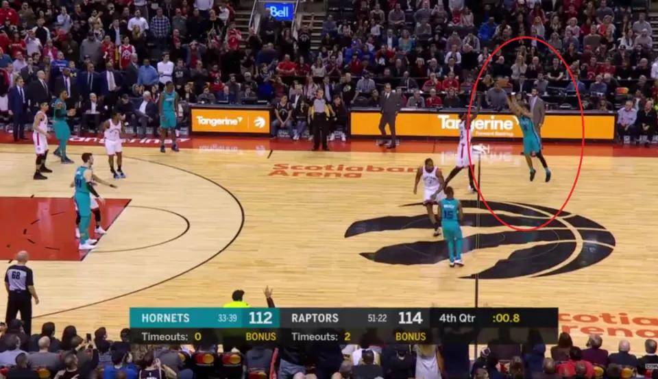 哎！2K乔丹，今天退役了！威少为他无球，KD为他底角抽烟！-nba2k乔丹