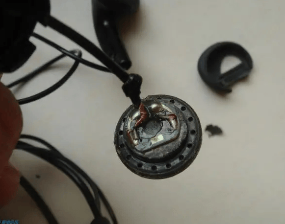 奥运冠军都在用的游泳耳机,奥运选手的水下秘密武器!