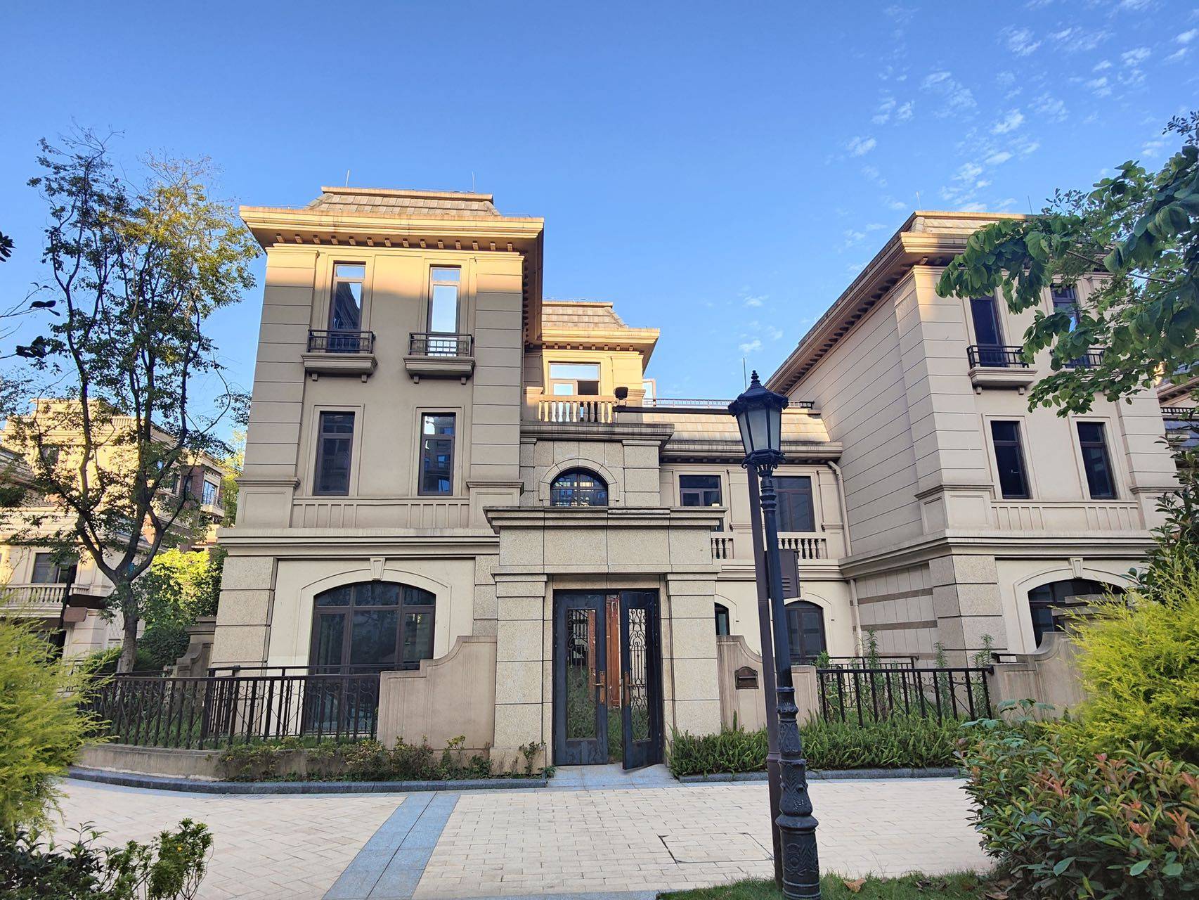 成都万锦城花千墅怎么样?万锦城花千墅值得买吗?