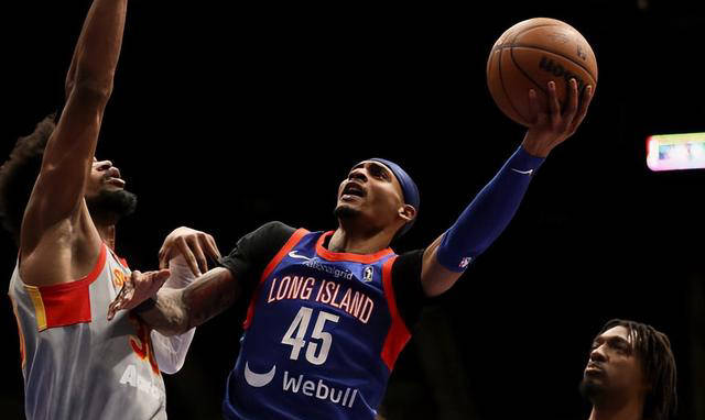 篮网后场新星的未保障合同:能否守得住这份难得的机会?_约翰逊_1_nba