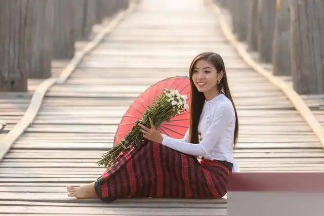 中缅边境通婚严重,为了能在中国定居,缅甸女孩太拼了