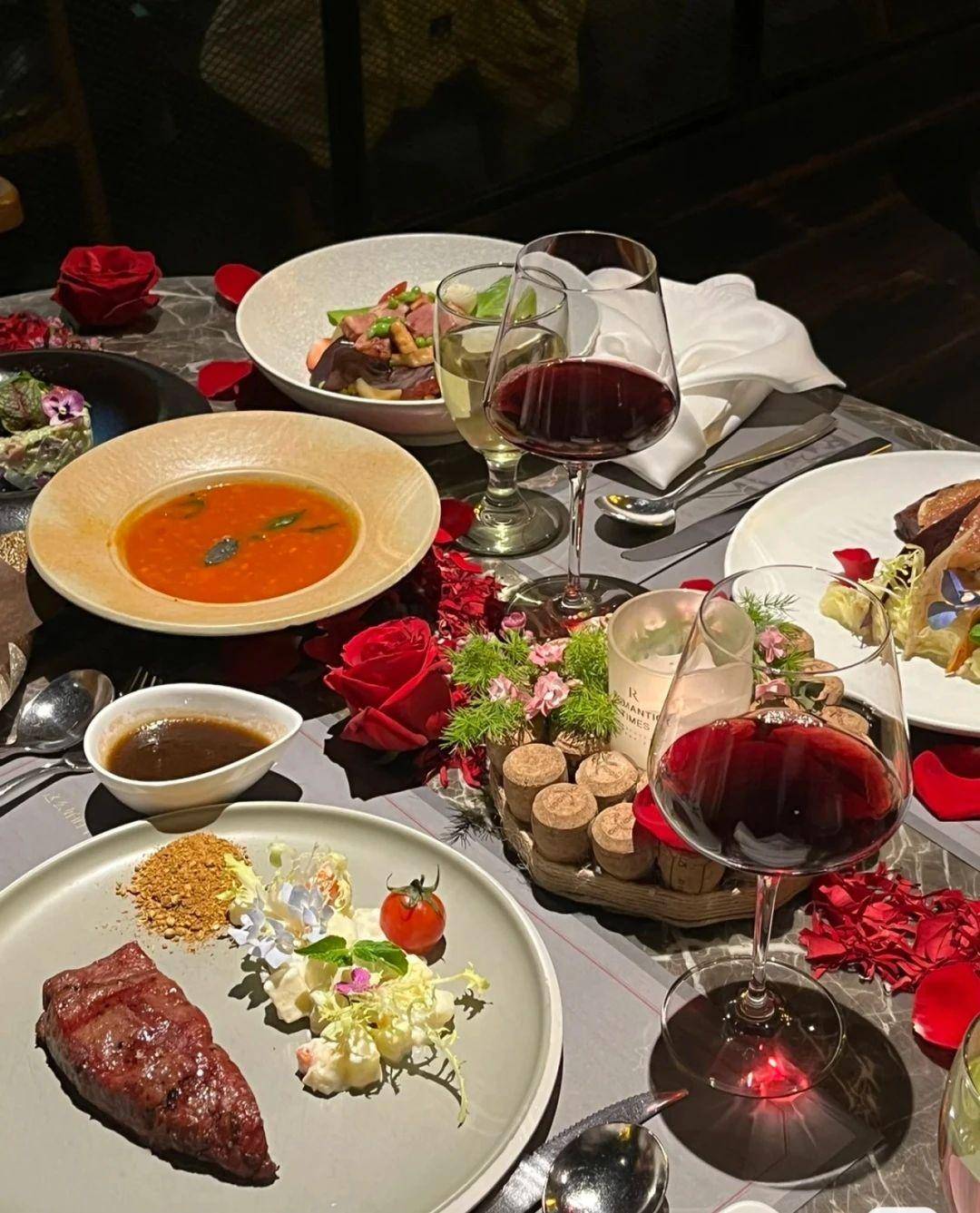 "风土·香颂"贺兰山东麓葡萄酒美食融合创新大赛结果揭晓