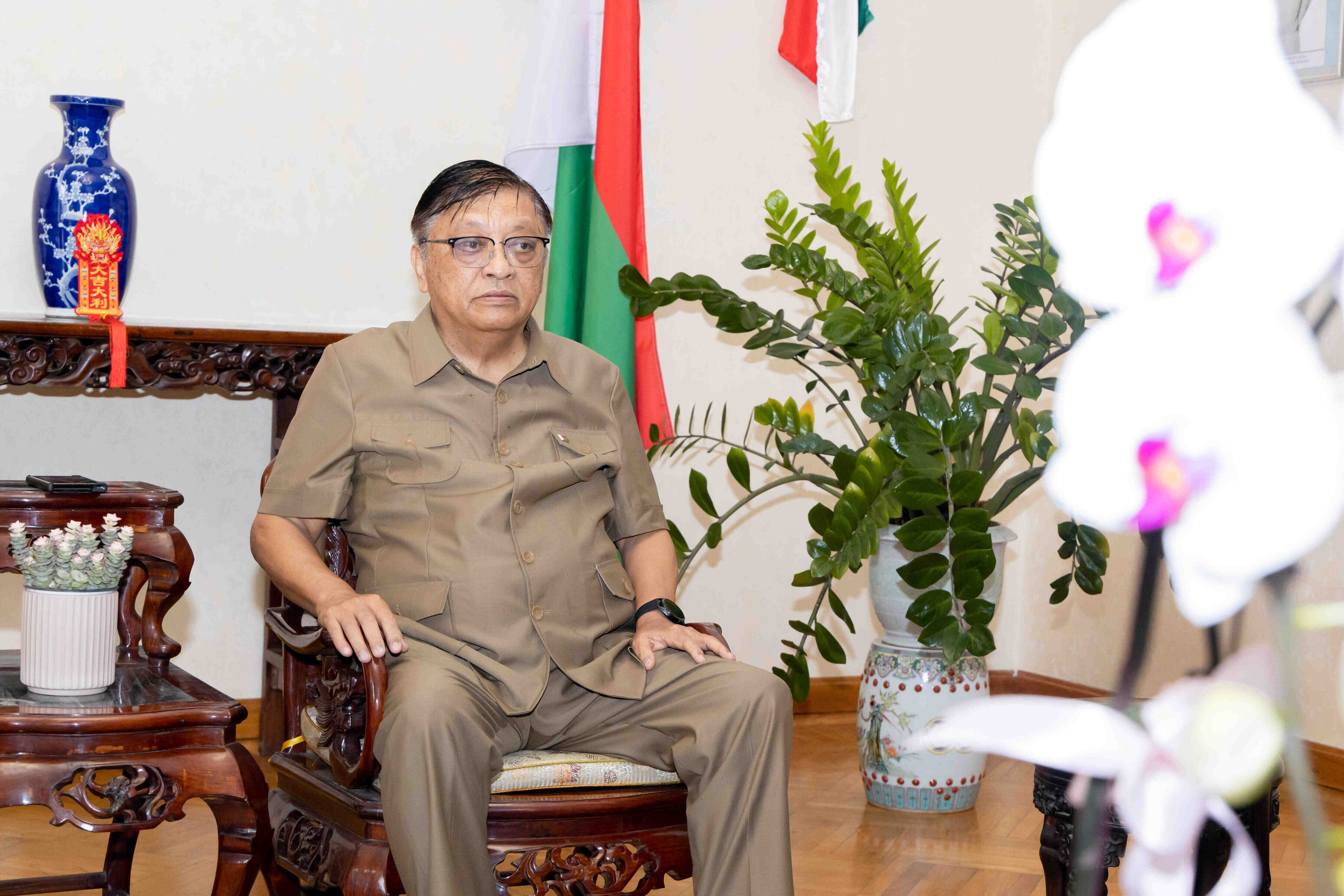 《时代强国》栏目组助力儿童国际文化交流,走进马达加斯加驻华大使馆