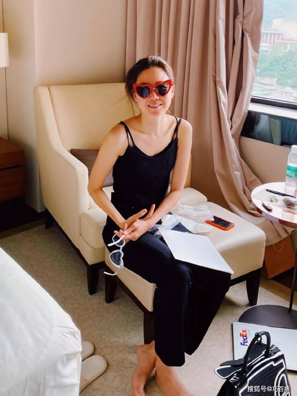 结婚两年后的孔孝真依然不失天真,日常状态又美又有灵性,非常赞