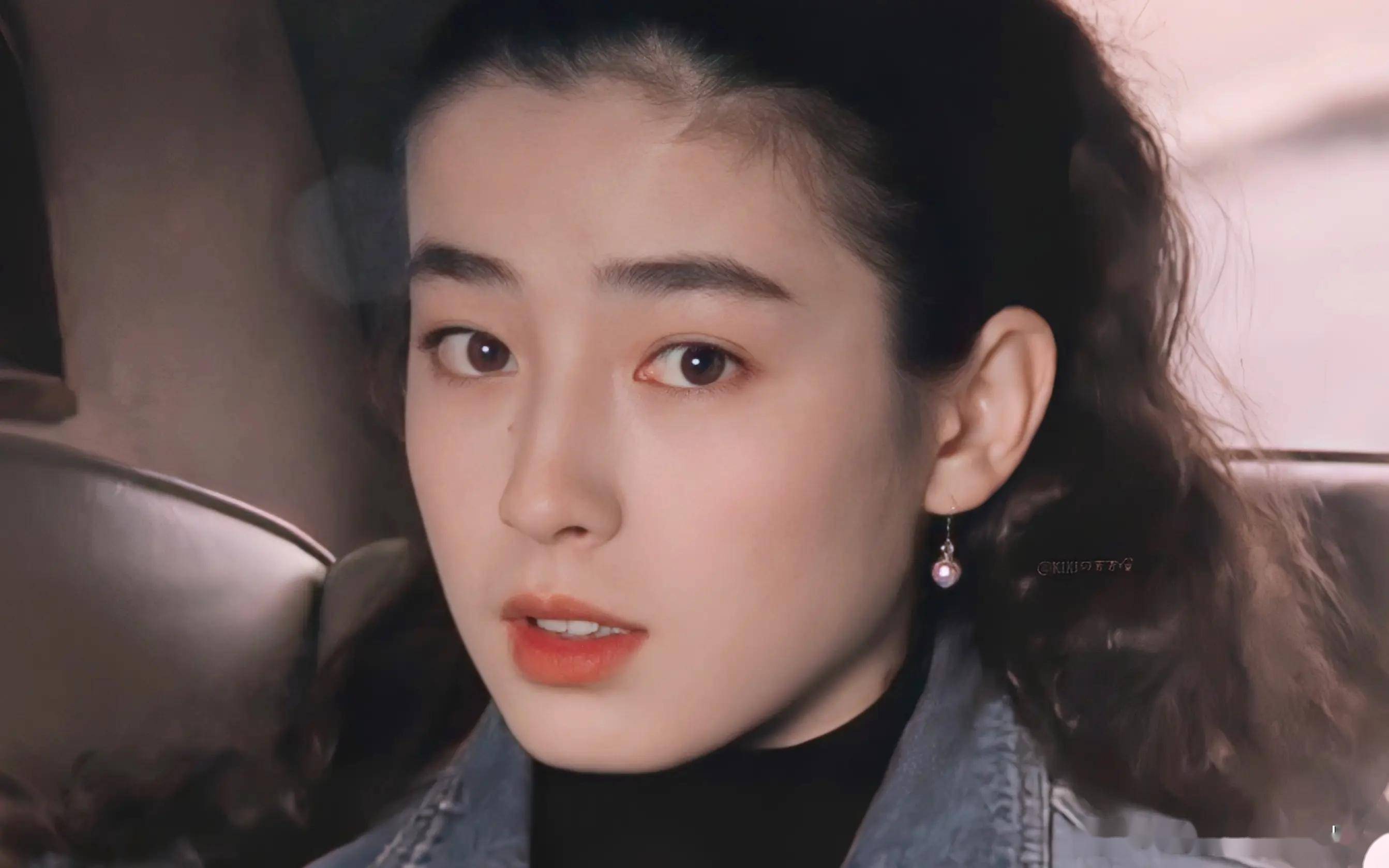 日系顶级尤物宫泽理惠:17岁一脱成名,如今逆袭成影后,写真美貌惊