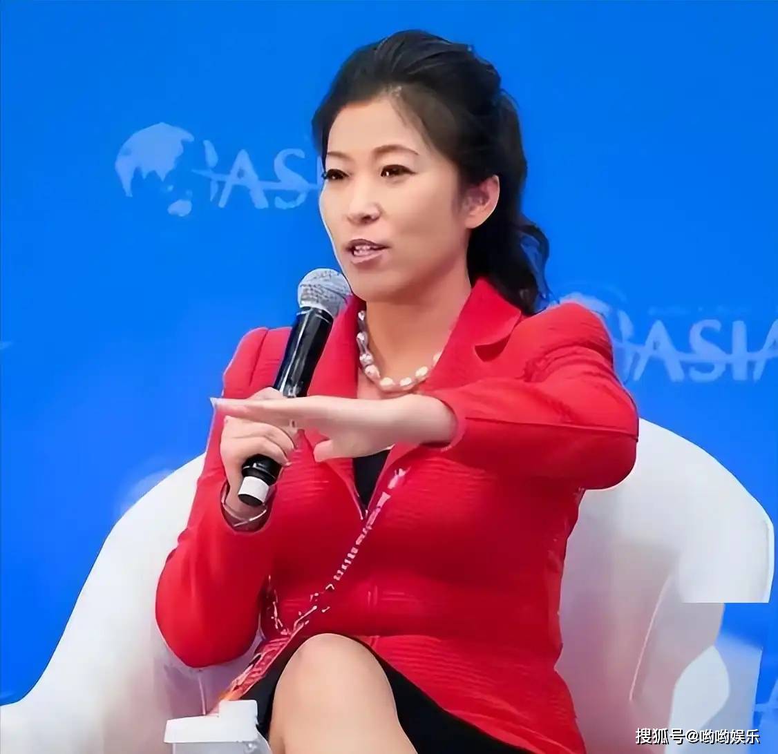 中国体坛最大败类吴冰,为圈钱共侍二夫,坑害百姓44亿后逃往国外