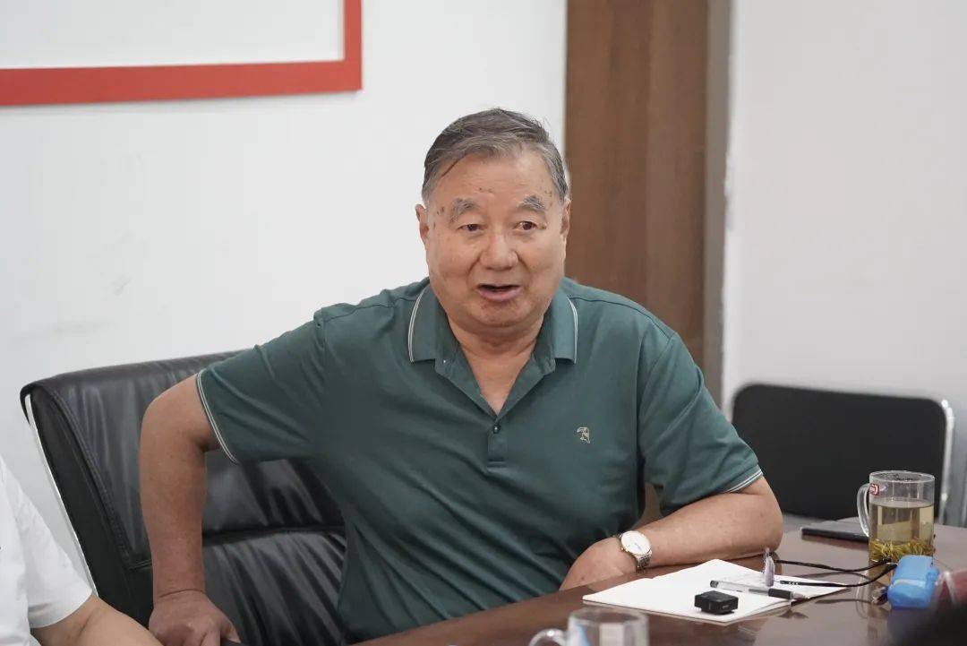 "焦述在讲话中指出,虽然是《人民日报》刊发的《县委书记的榜样