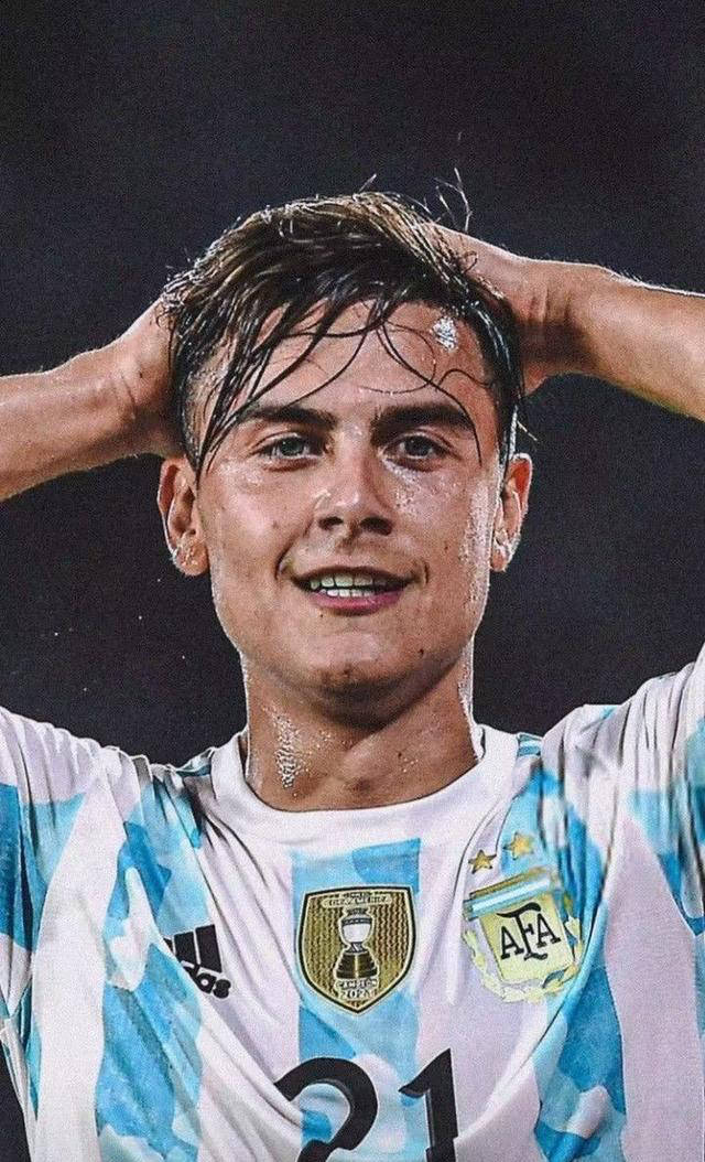 迪巴拉被罗马废弃,巴萨管理层也曾有类似做法