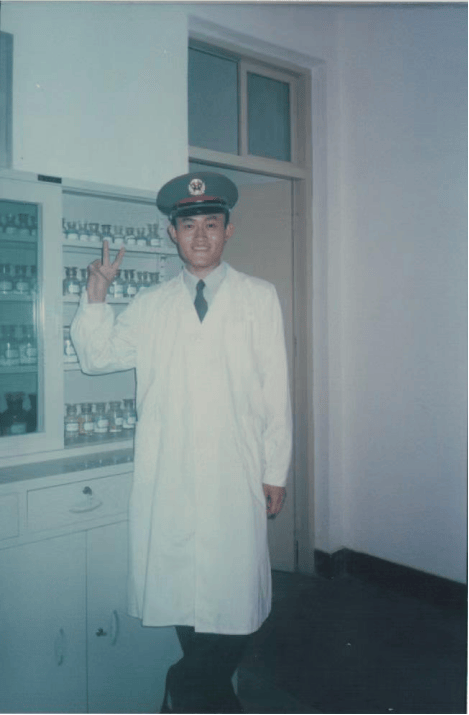 易视界陈奇是退役军人吗