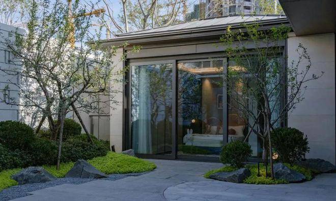 闵行天宸艺墅,上海银都路天宸艺墅中式合院别墅!