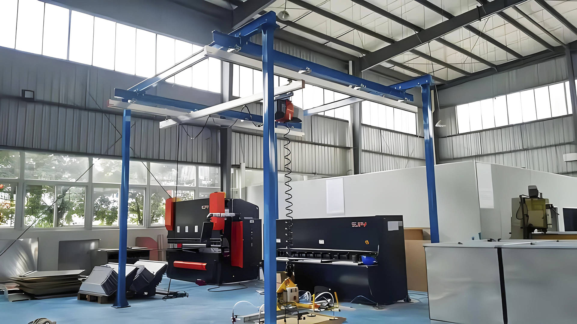 智能平衡吊究竟有何独特之处?详解其原理,特点与优势!