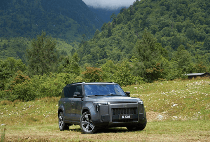 魏桥创业集团通过对市场的精准洞察,依托北京汽车制造厂60多年的越野