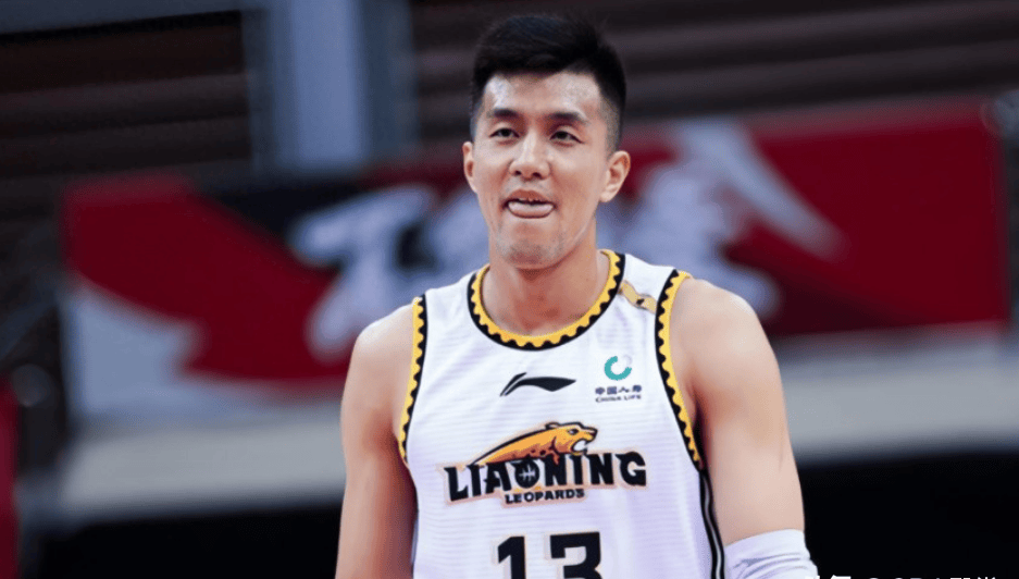 原创            尘埃落定！郭艾伦两年顶薪签约广州，不排除广州交易卖钱！-郭艾伦签约最新消息