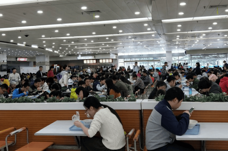 浙江水利水电学院食堂图片