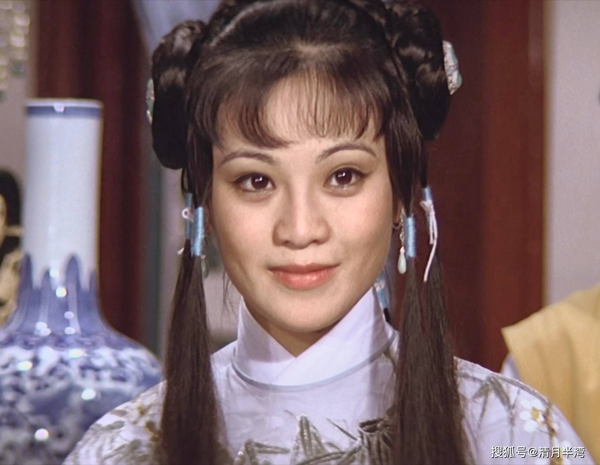 12版林黛玉对比,差距惨烈