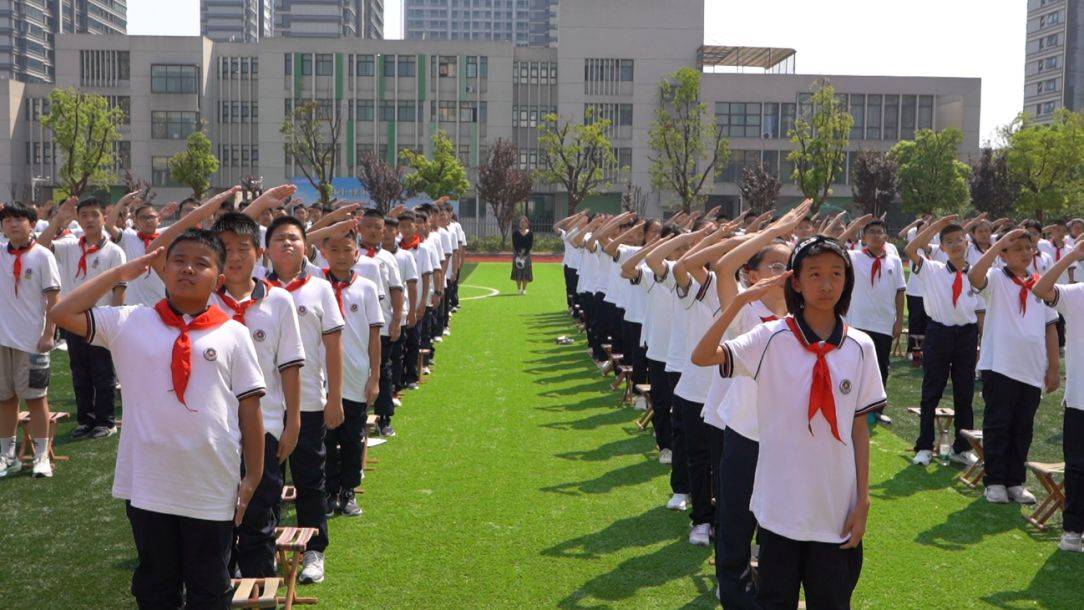 南京市科利华中学铁北分校举行开学典礼
