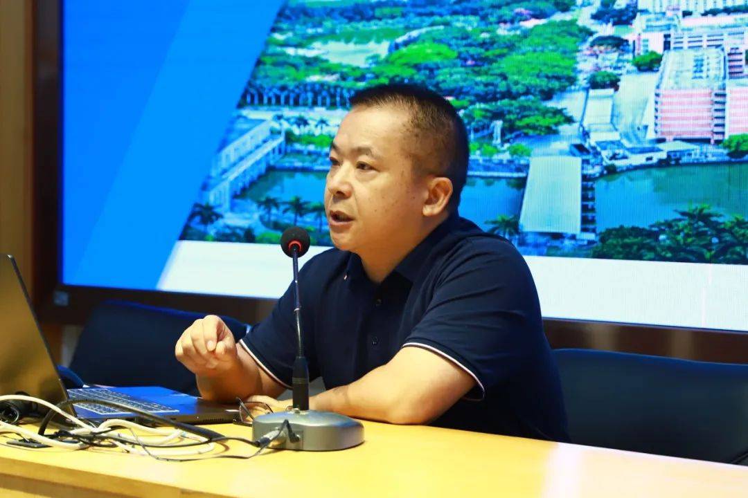 李小洪 来自搜狐网