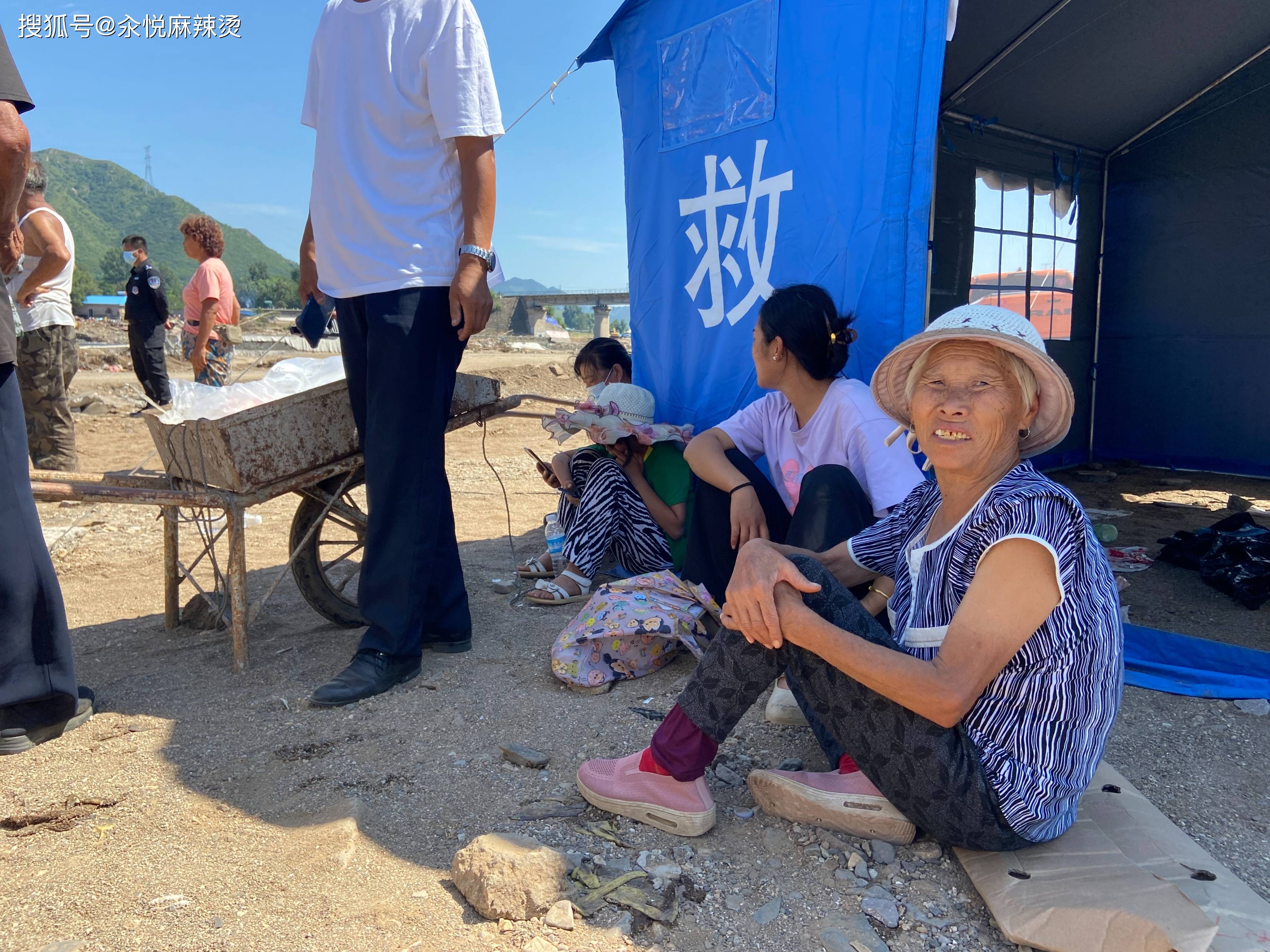 以暖流抗洪流,汆悦捐赠20万元爱心物资驰援建昌!