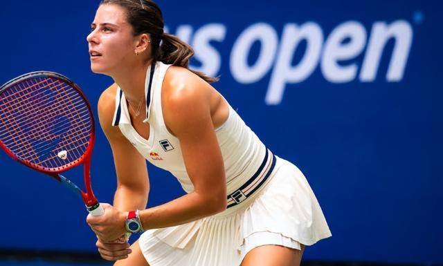 这不仅是对纳瓦罗个人能力的认可,更是对美国网球本土力量的崛起发出