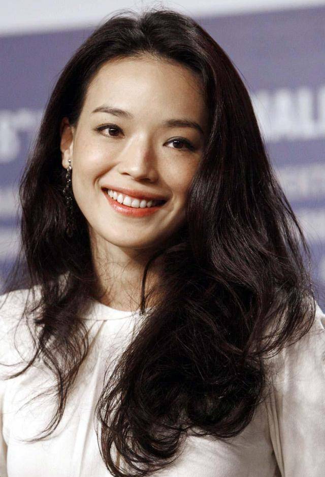 不耐老"的8位明星,初见惊为天人,却早早垮脸发福,太可惜