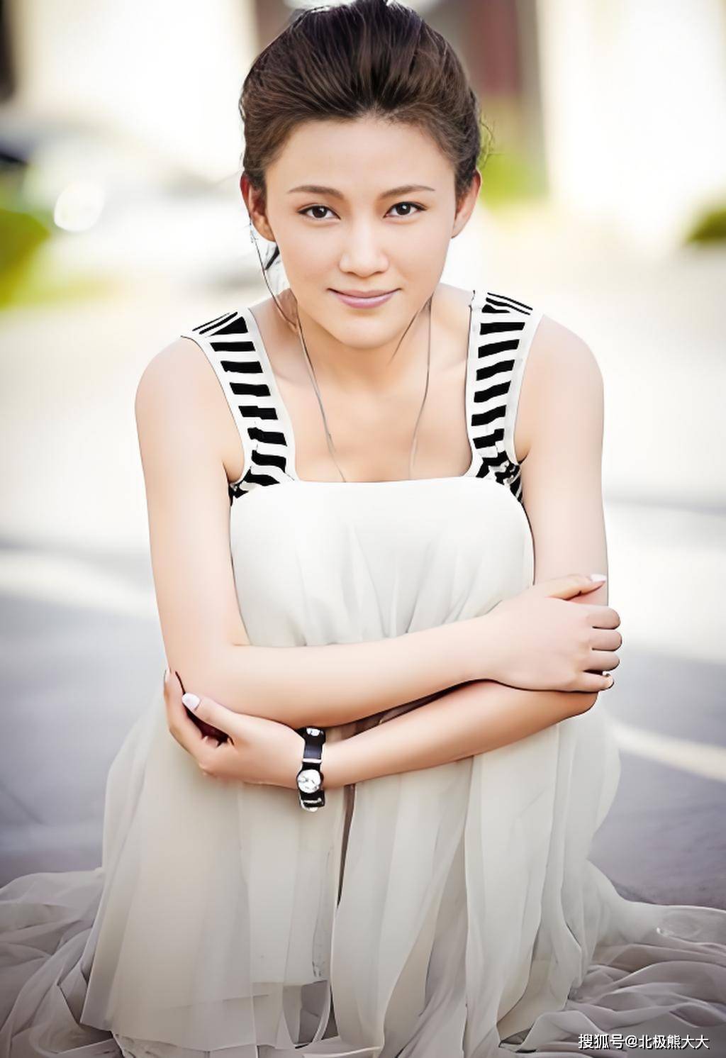 演员徐婷:被全家人吸血,临终前父母还问她要钱,26岁香消玉殒