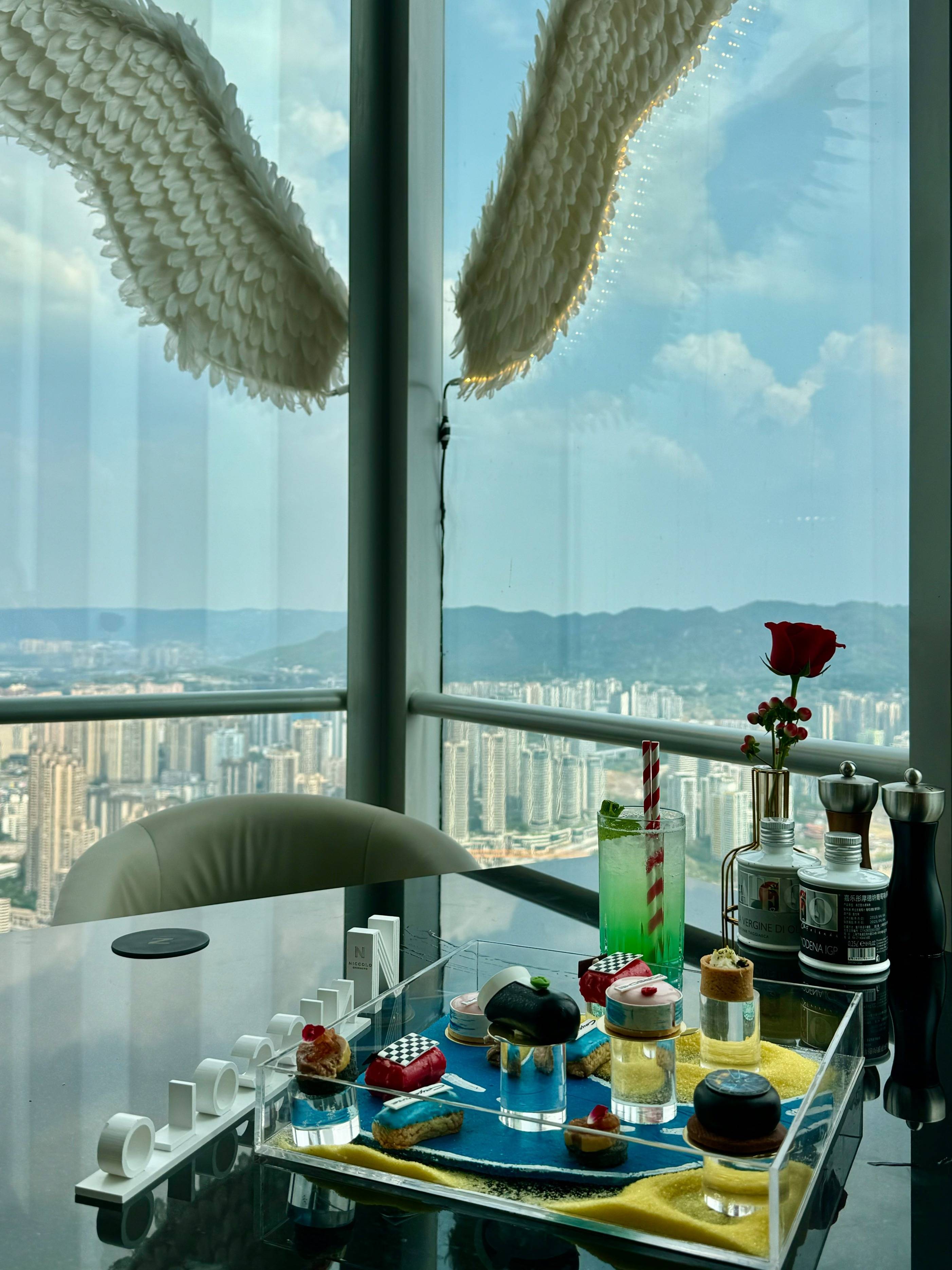 驭行悦享下午茶时光,于重庆天际倾听声浪咆哮