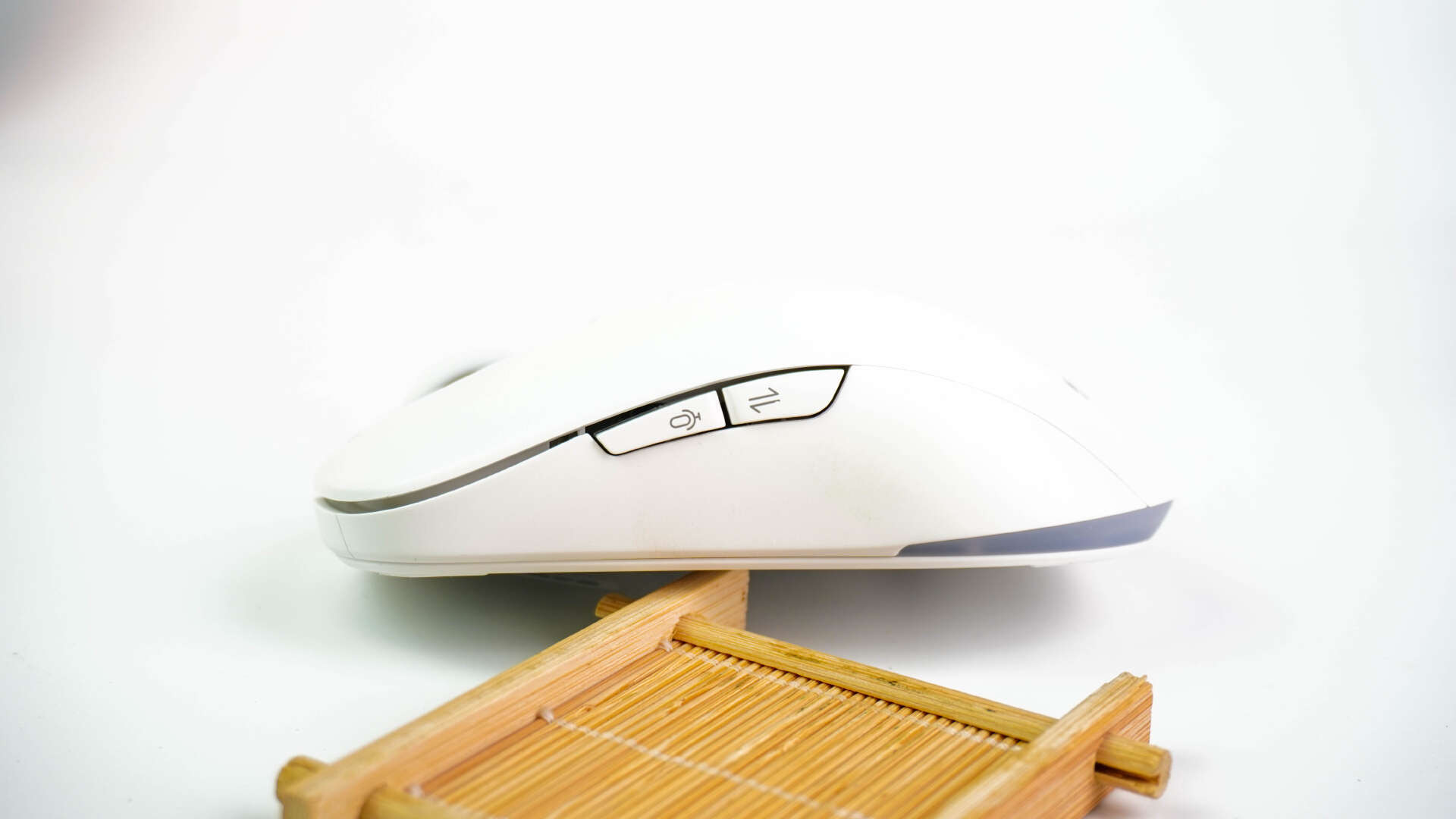 工作偷懒新方式,大喊一声AI办公!格之格GS60 AI智能鼠标办公Nice得很