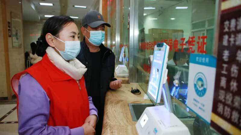 24小時(shí)專業(yè)跑腿服務(wù)	陪診跑腿服務(wù)全程陪同找跑腿掛號(hào)預(yù)約檢查住院，讓您省心安心的簡(jiǎn)單介紹