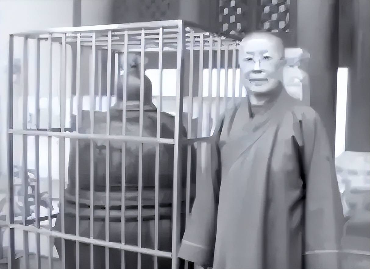 1995年,九华山一尼姑绝食7日圆寂,坐缸3年后开缸:女性