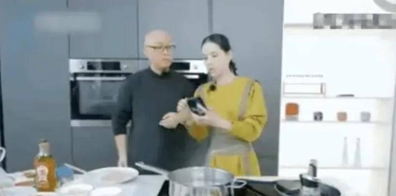 曝光:为渣男抑郁自杀,近60岁未婚无子,却美如少女_李若彤_郭应泉_生命