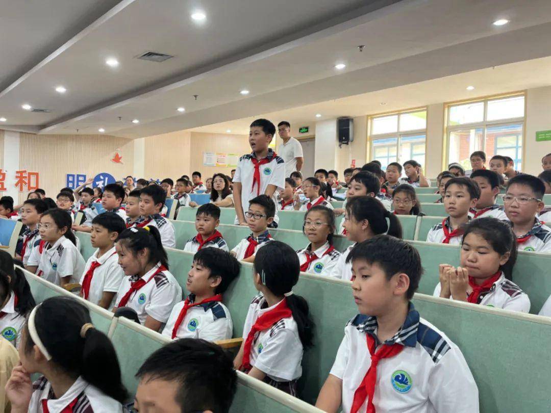 青岛基隆路小学图片