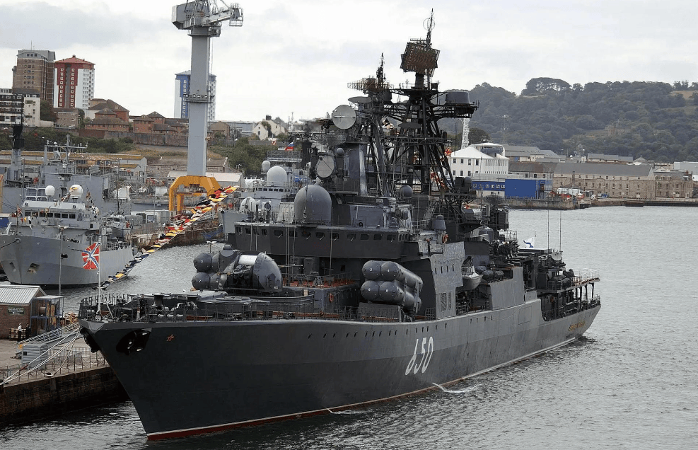 现代级驱逐舰,中国海军拥有4艘,俄罗斯为何仅剩了两艘?