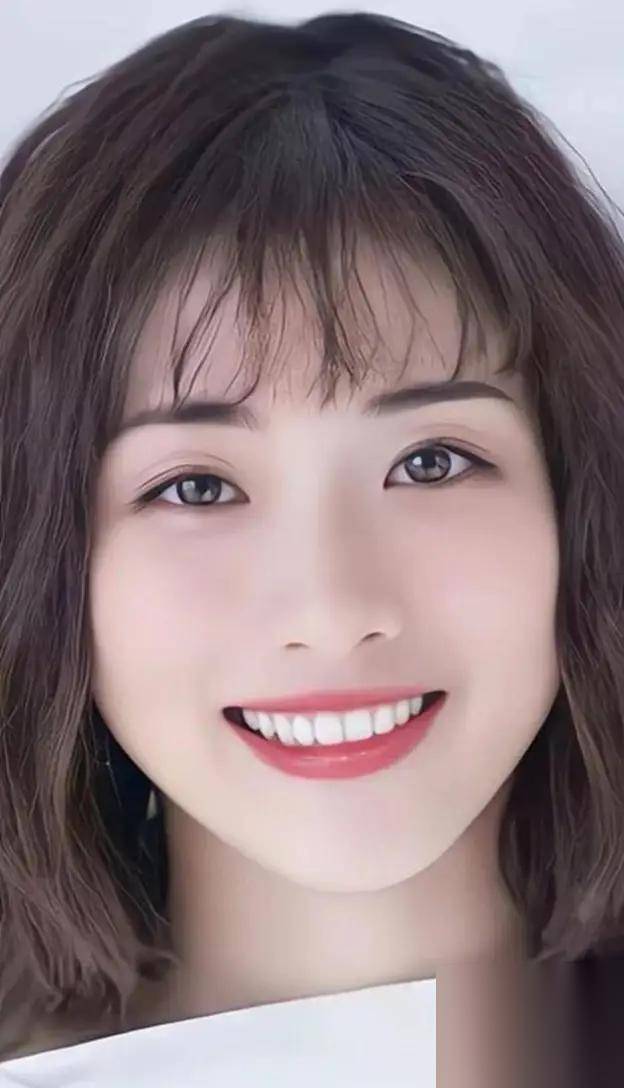 岛国最美女主播石原里美的丰腴身材和迷人笑容,这谁顶得住!