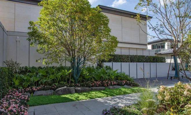 国际社区(闵行合院别墅)·天宸艺墅楼盘网站·闵行星河湾银都路别墅!