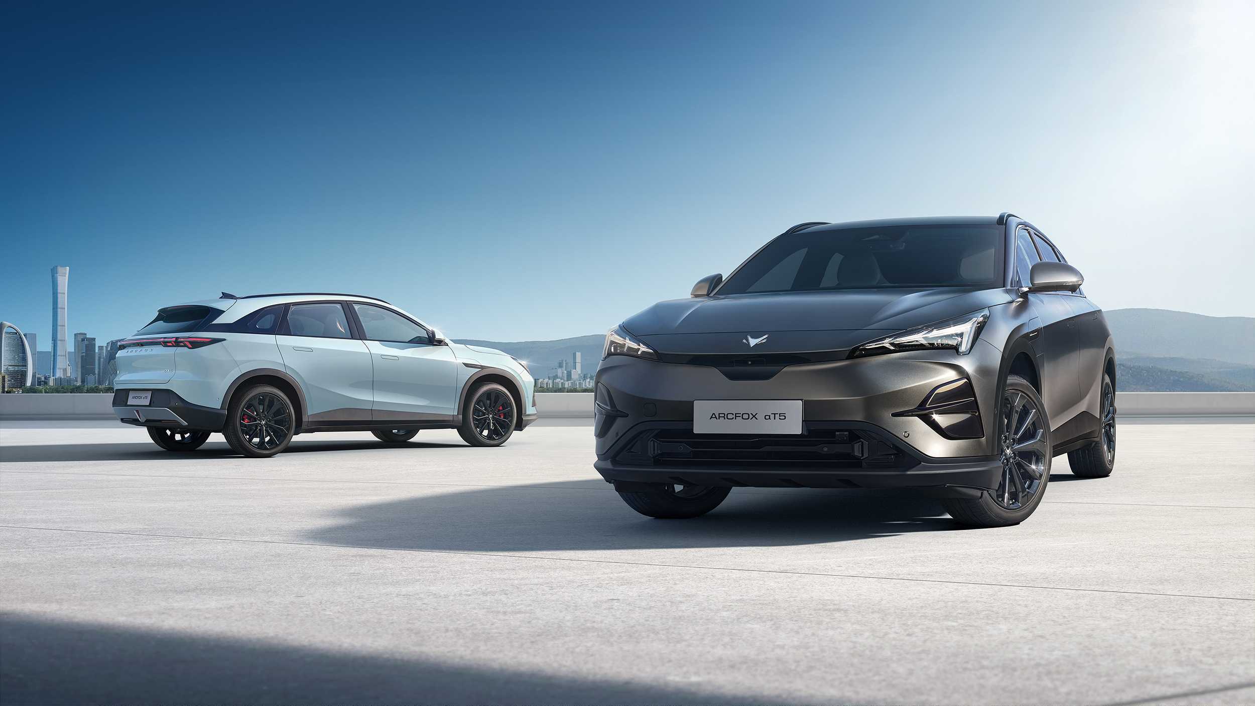 极狐阿尔法t5:硬核技术打造非凡驾驶体验