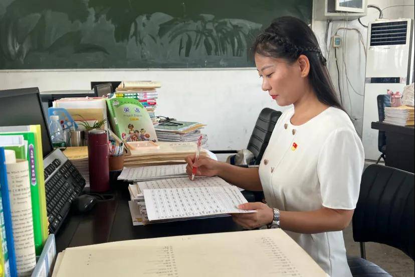 师者·荣耀 | 宛城区张可:点亮乡村教育中一道温暖而坚定的光