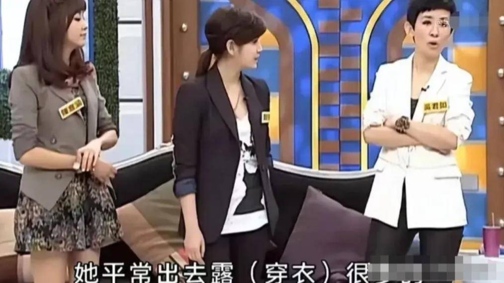 如今才明白,陈晓陈妍希为何屡被传婚变,吴君如早就给出答案