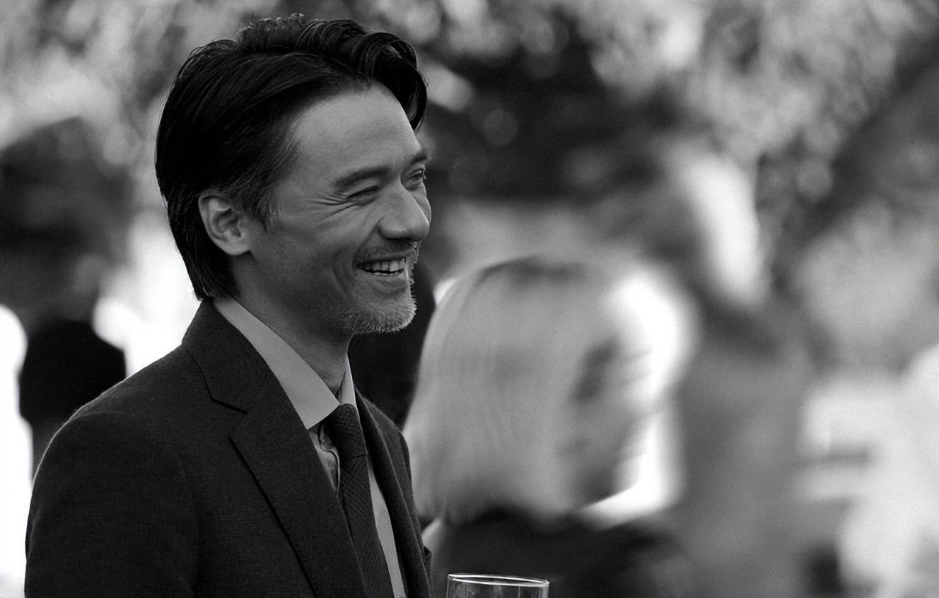 《浴火之路》出圈理由:刘烨的演技,赵丽颖的脸蛋,冯德伦的造型