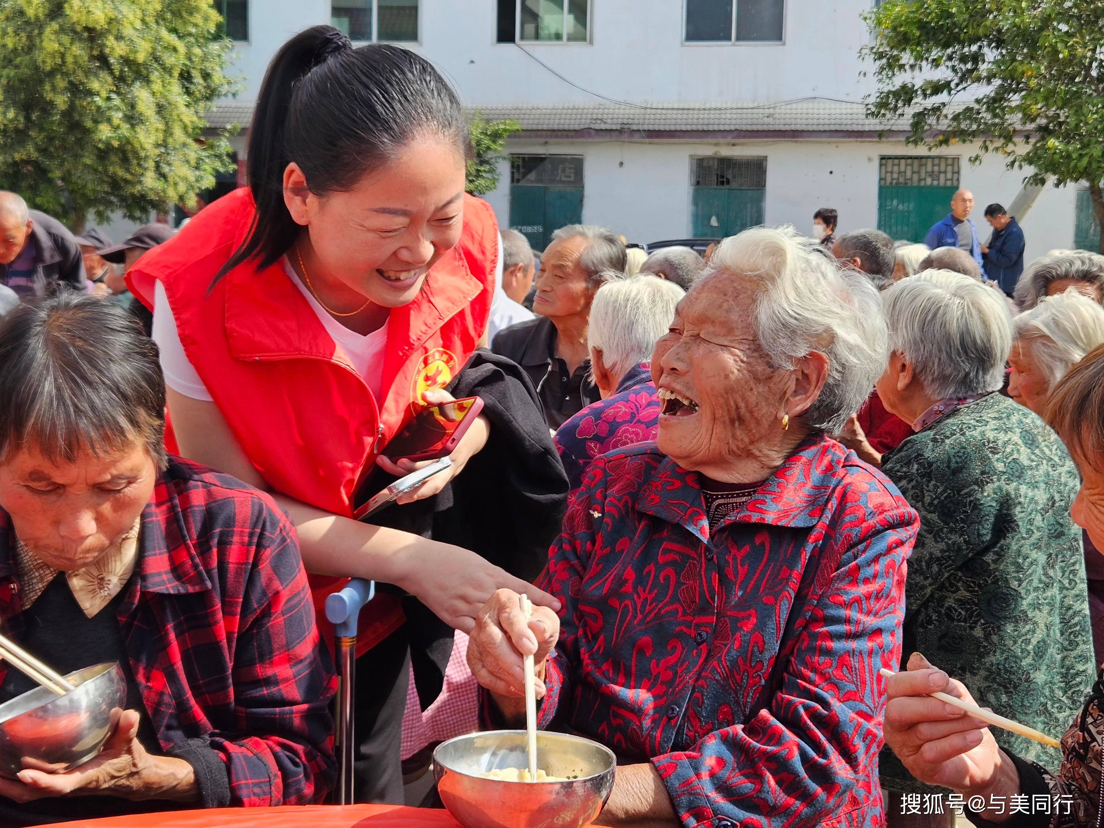 巩义市米河镇卖b女图片