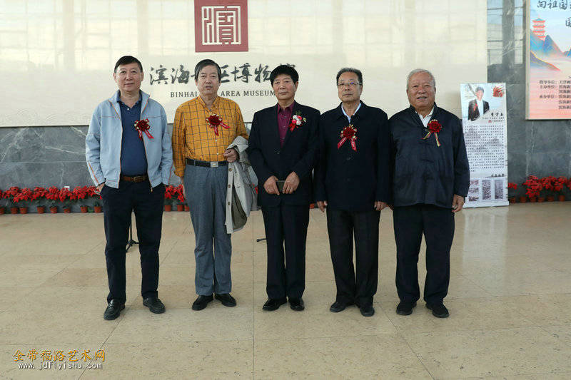 "向祖国致敬"李守玉国画精品展在滨海博物馆开幕