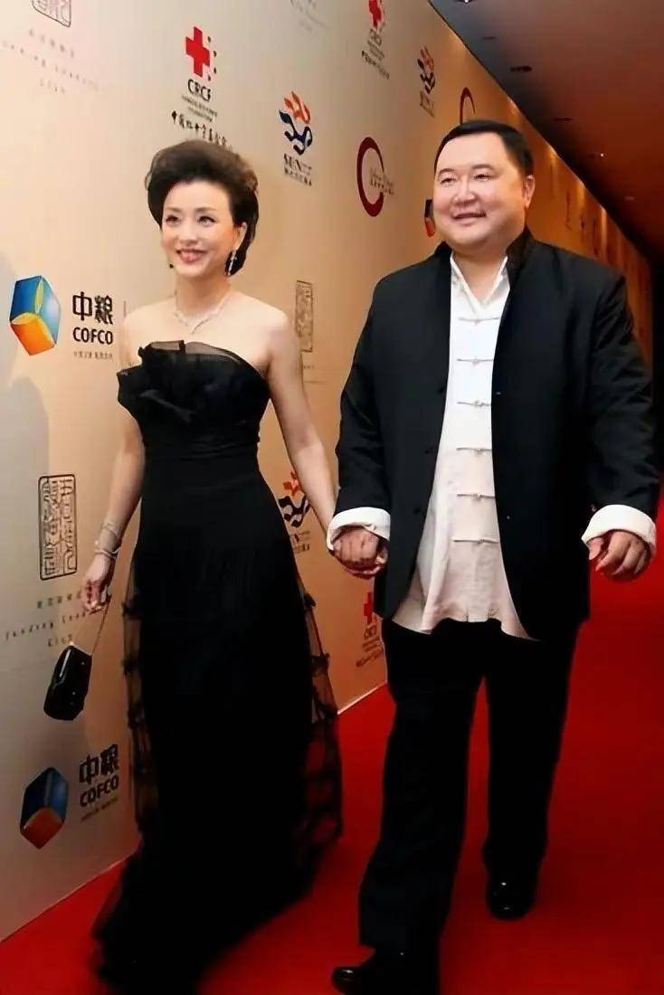 杨澜儿子和女儿美国籍图片