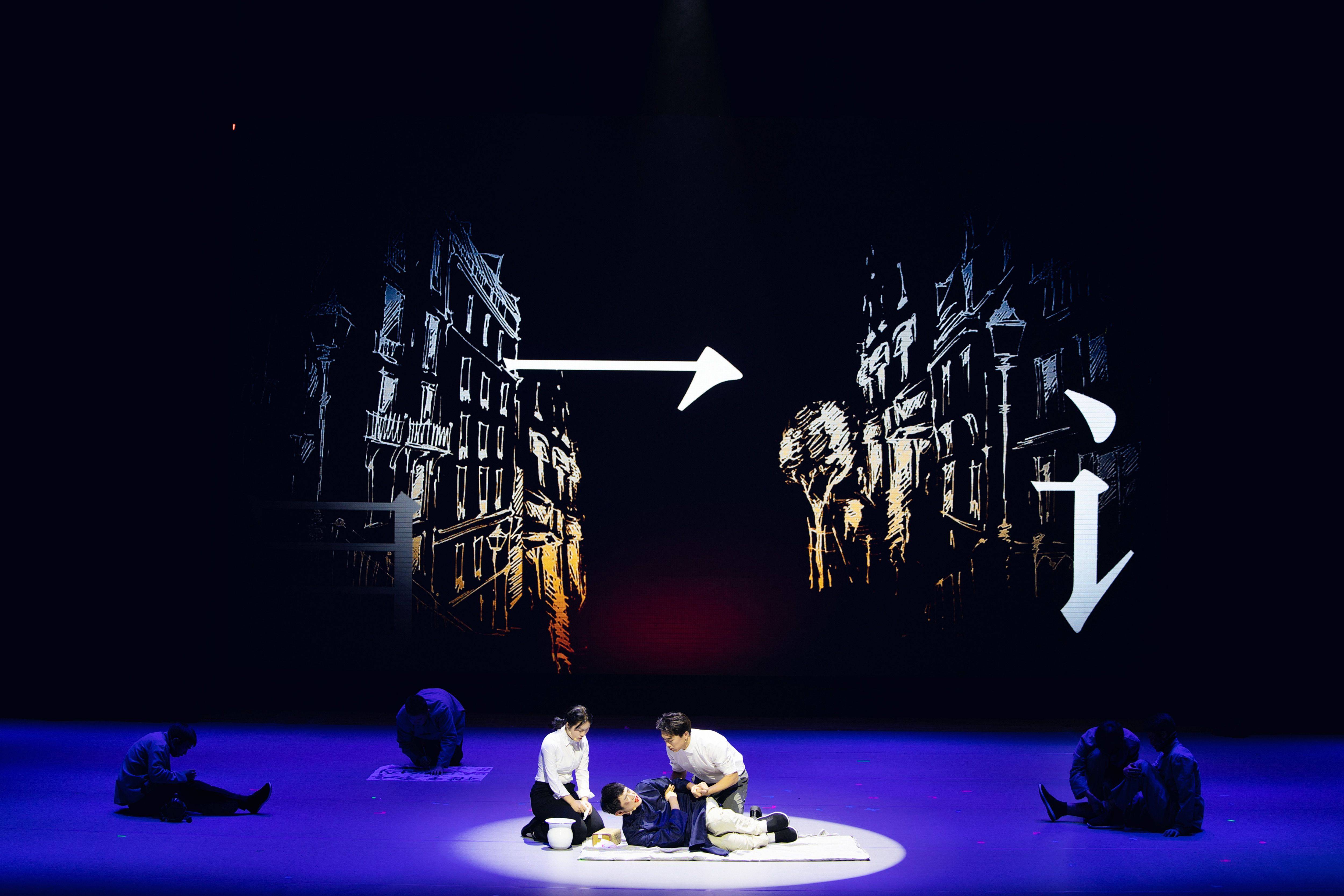 中青报联合多家机构出品革命历史题材话剧《青春年代》