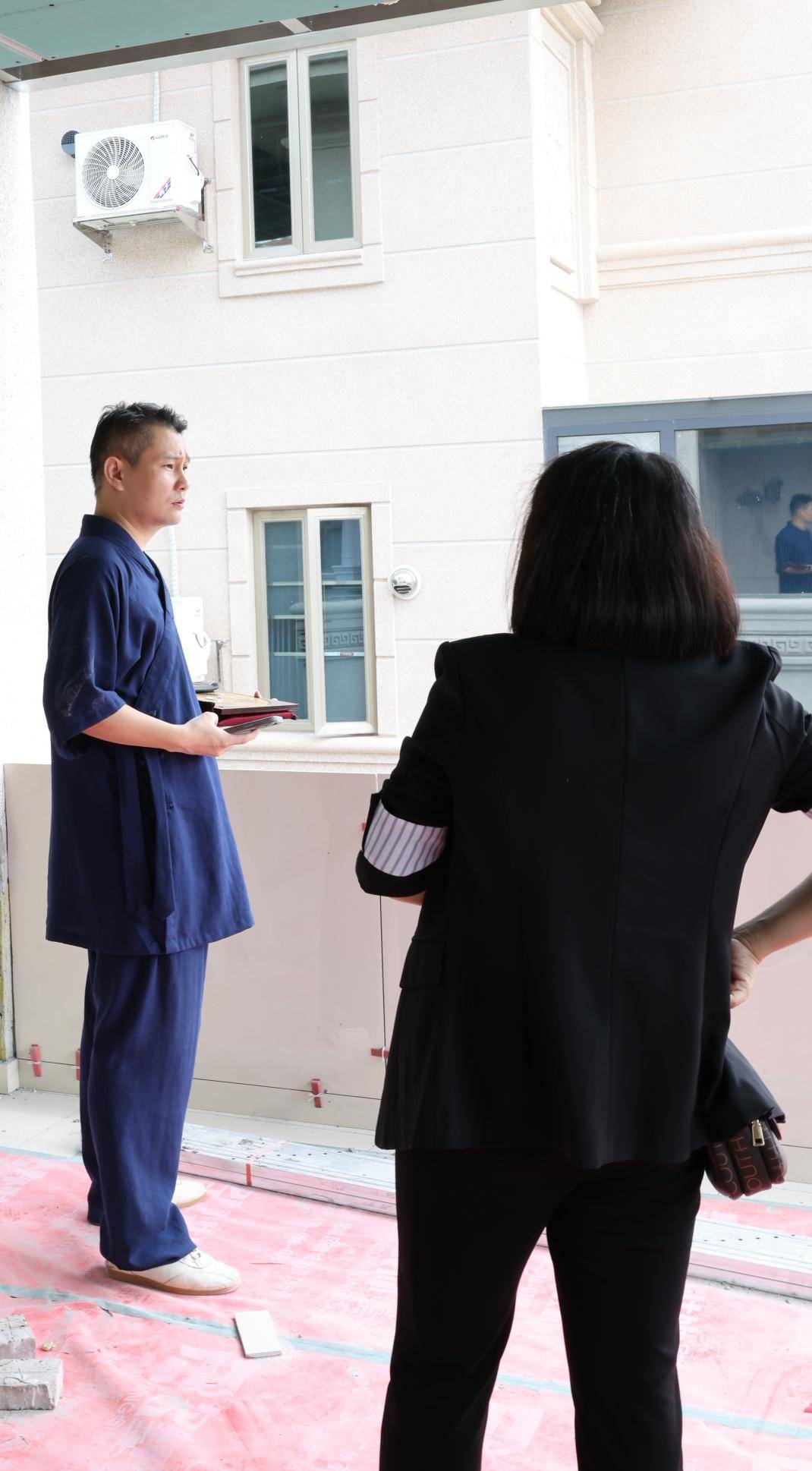 实战派风水大师王镜海:精细布局,让楼房装修为生活添福气