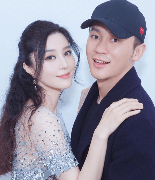 李晨是真的牛,怪不得叫"大黑牛",每一任都是超级大美女!