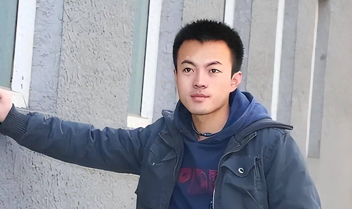 演员林家川:父亲是金牌编剧,老婆是演员,他却甘愿从龙套做起!