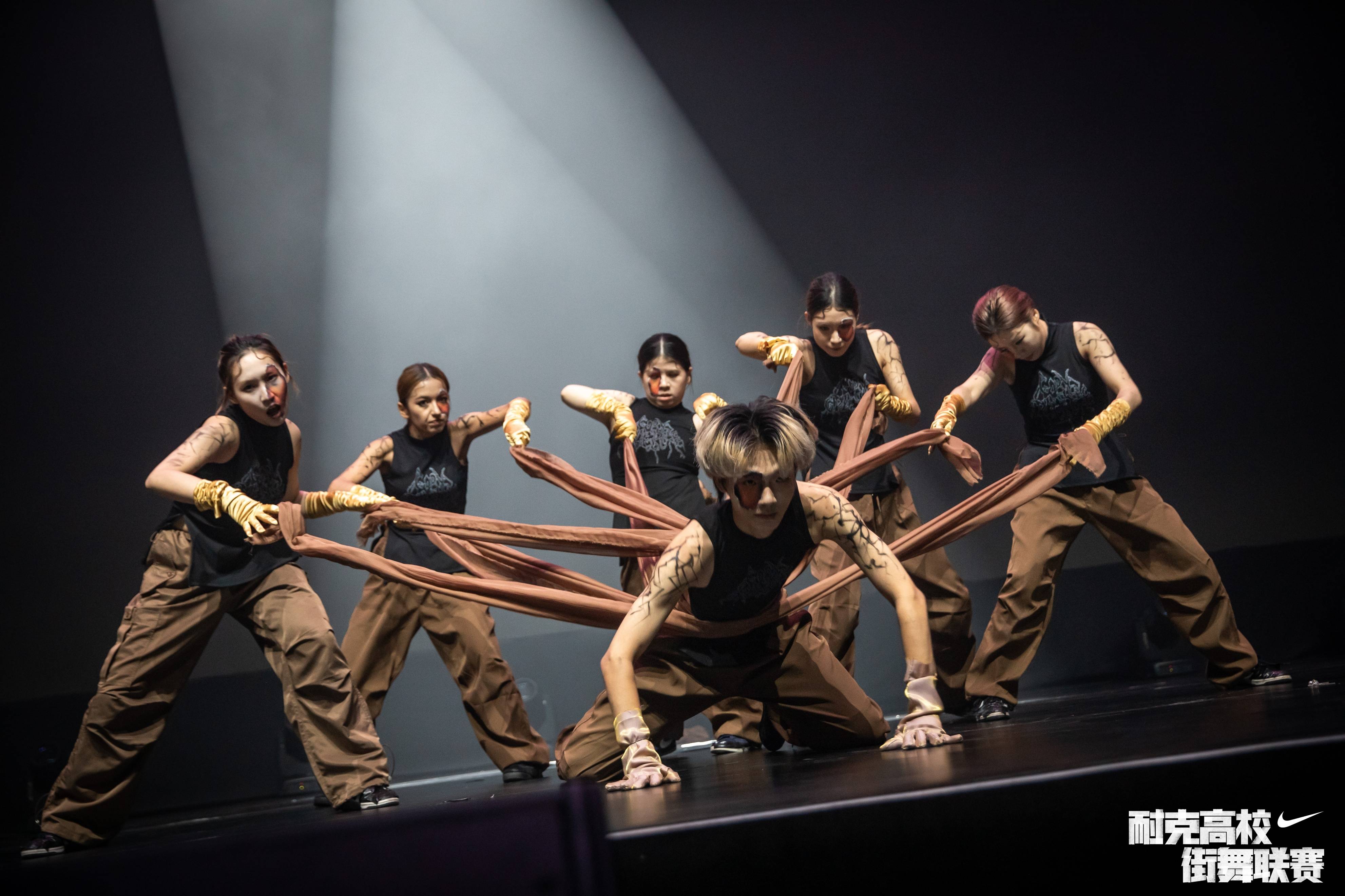 2024耐克高校街舞联赛成都分站赛开赛,为母校,为团魂而战!
