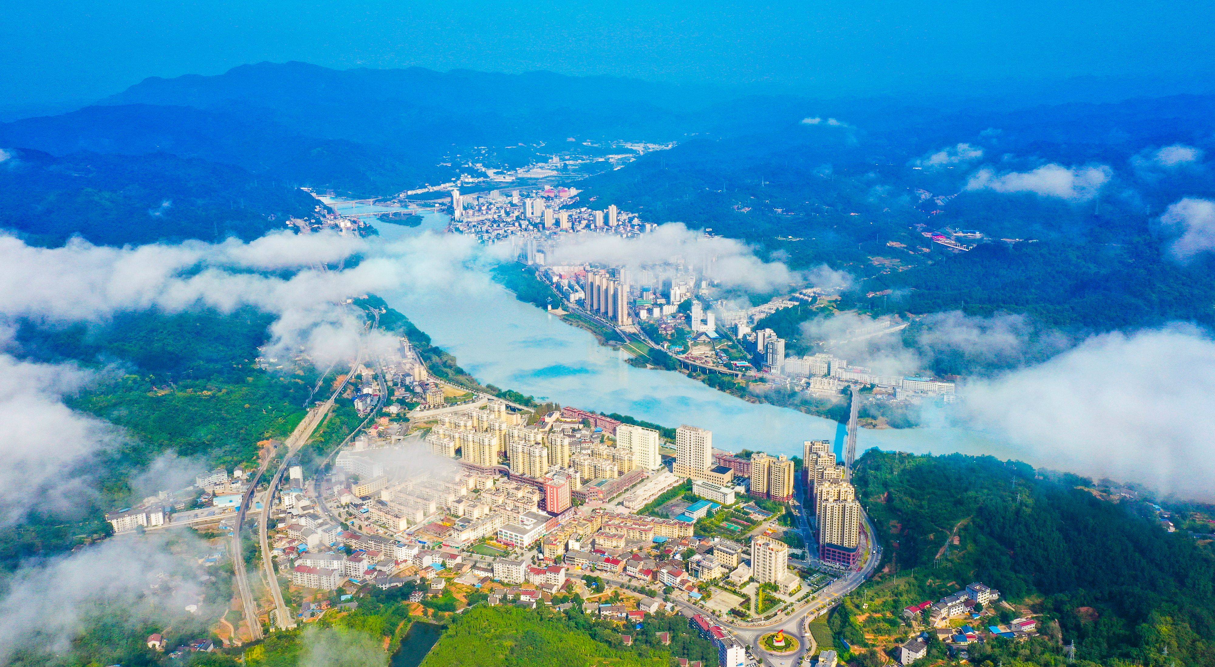 何才华:孝老爱亲快板