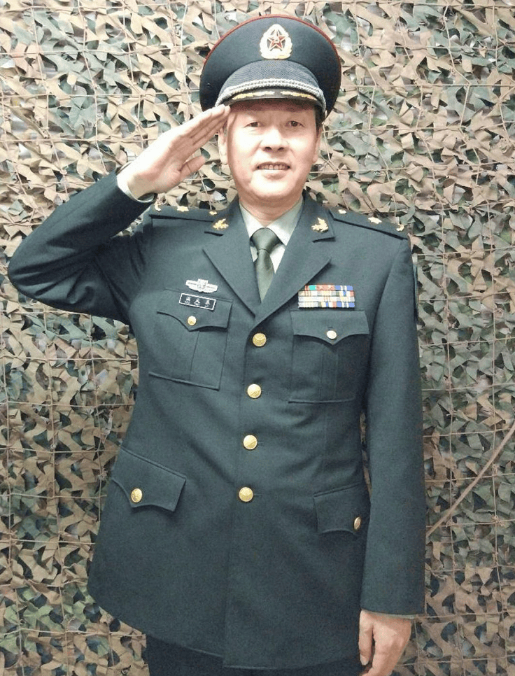 戏里好色又猥琐,戏外一生痴情只爱老婆,你不知道的老戏骨侯天来